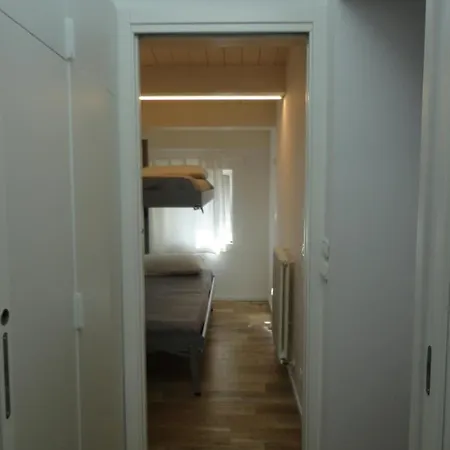 Casa Klimt Vicinissima Al Mare Parcheggio Privato Gratuito Se Disponibile Διαμέρισμα *