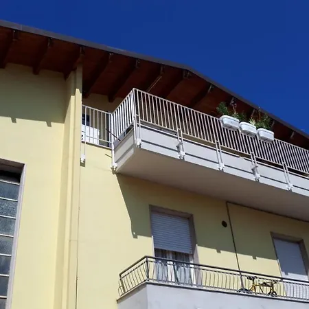 Casa Klimt Vicinissima Al Mare Parcheggio Privato Gratuito Se Disponibile Διαμέρισμα Πεσκάρα