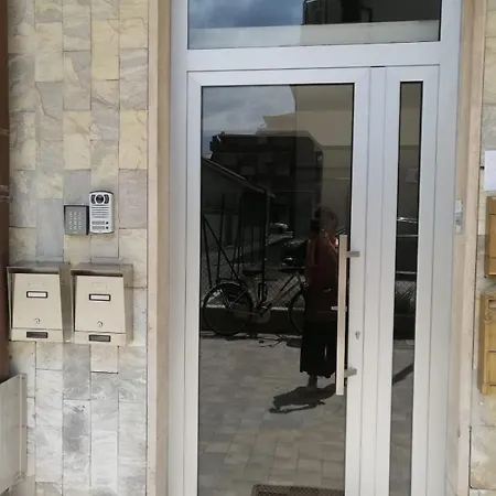 Casa Klimt Vicinissima Al Mare Parcheggio Privato Gratuito Se Disponibile * Πεσκάρα