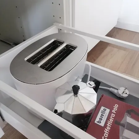 Casa Klimt Vicinissima Al Mare Parcheggio Privato Gratuito Se Disponibile *