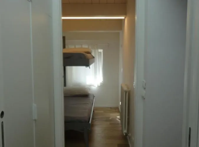 Casa Klimt Vicinissima Al Mare Parcheggio Privato Gratuito Se Disponibile Apartment *